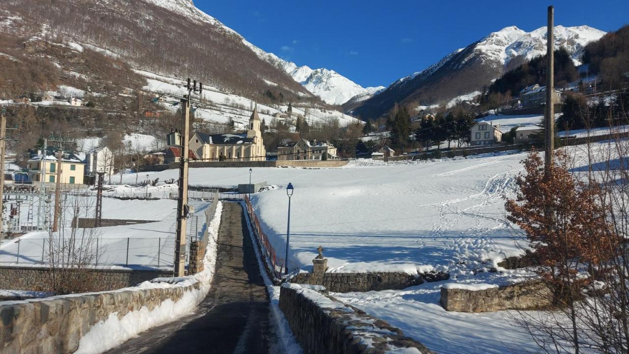Chalet Sanset Gedre Exterior photo