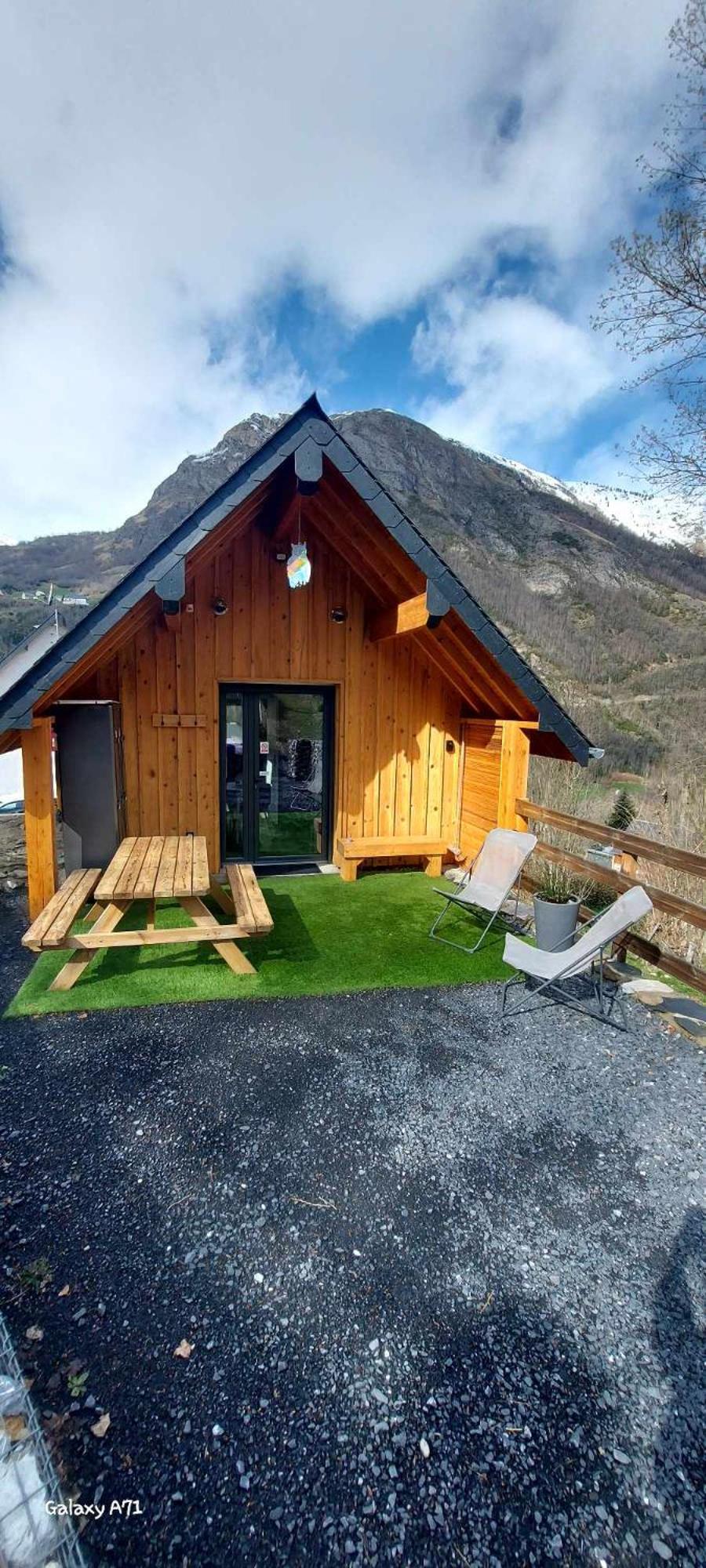 Chalet Sanset Gedre Exterior photo